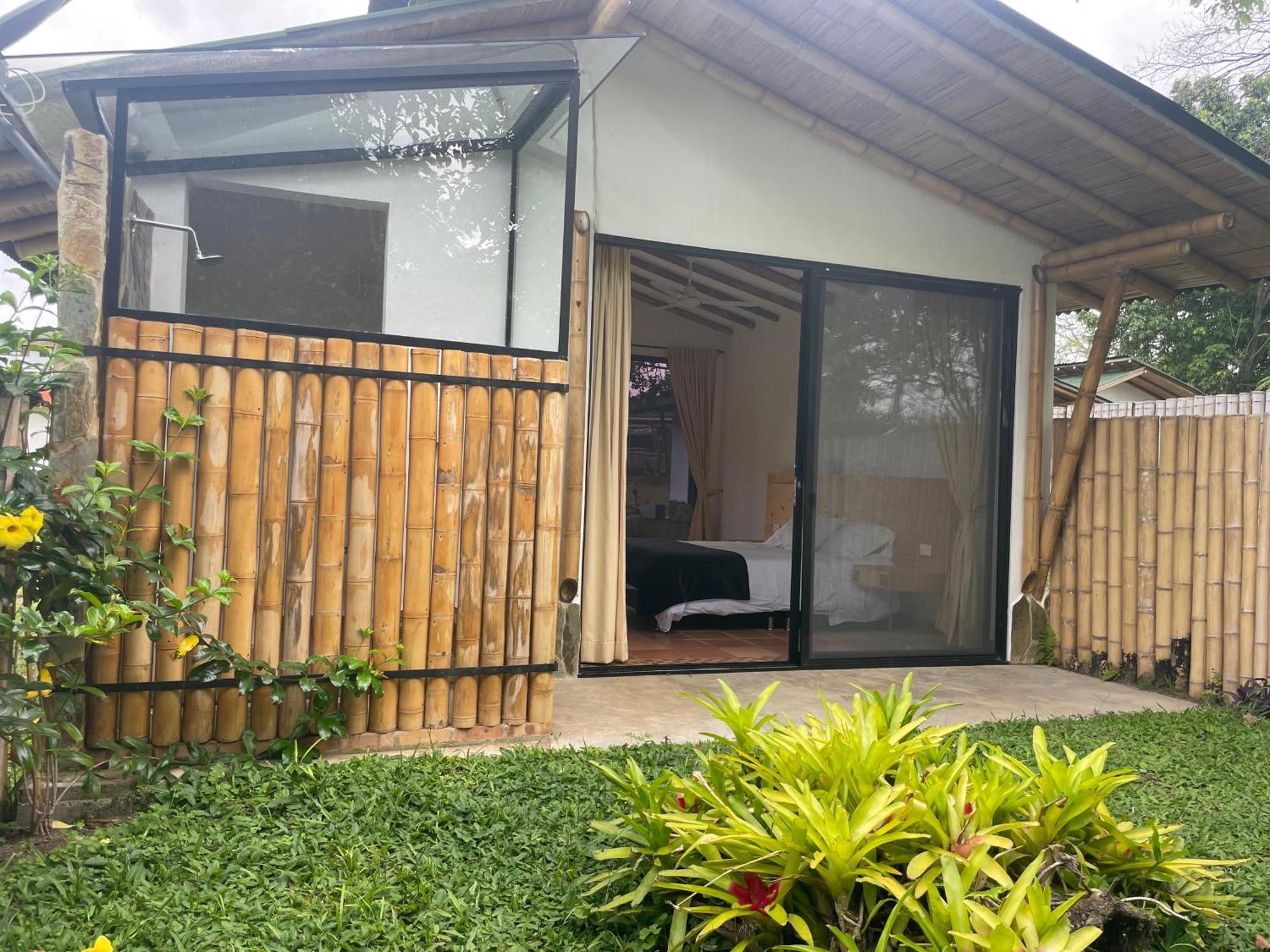 Ecohotel Alma Каларка Екстер'єр фото